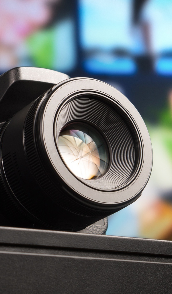 Цифровой зеркальный фотоаппарат Digital SLR