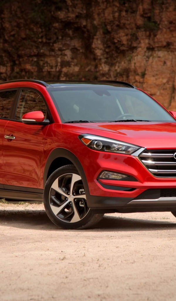 Красный внедорожник Hyundai Tucson, 2019 