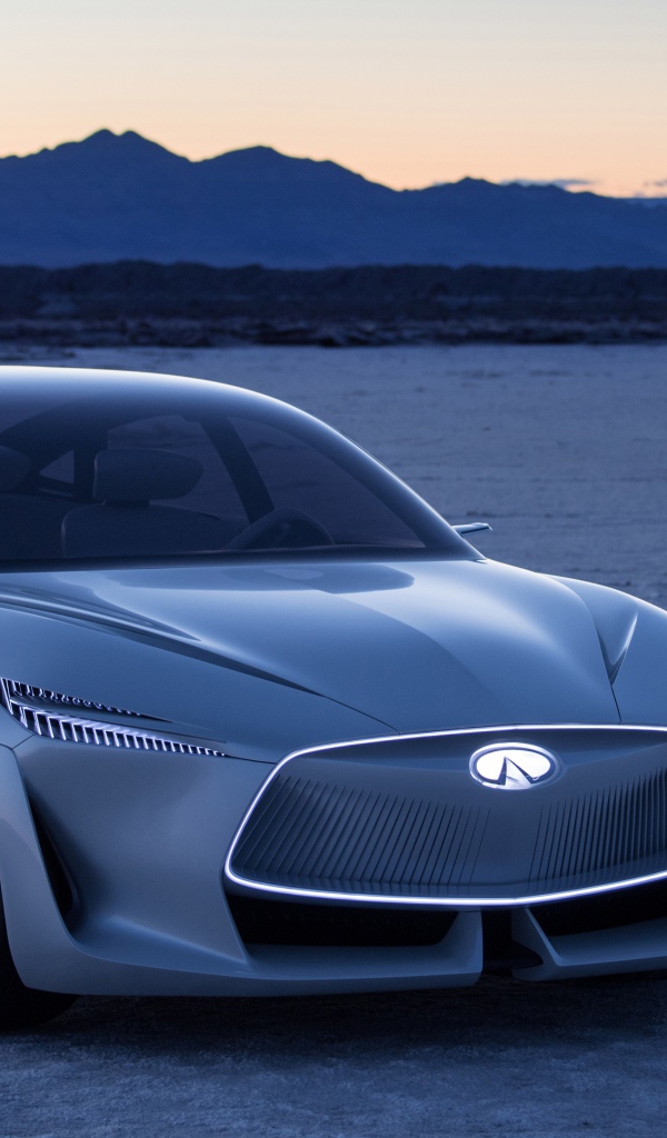 Автомобиль Infiniti Q Inspiration Concept, 2018 на закате