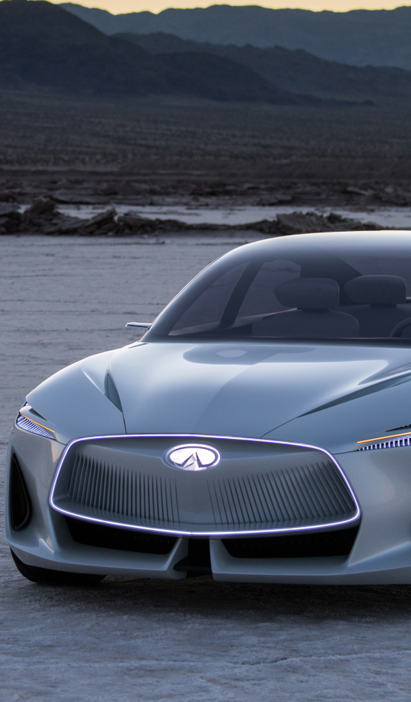 Серебристый автомобиль  Infiniti Q Inspiration Concept, 2018