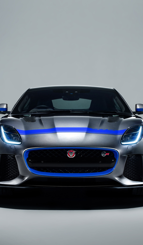 Автомобиль Jaguar F Type SVR Graphic Pack Coupe 2018 года вид спереди