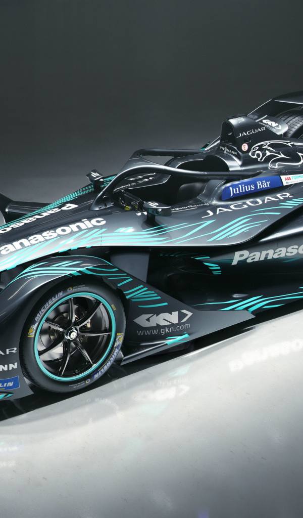 Гоночный автомобиль Jaguar I Type 3 2018