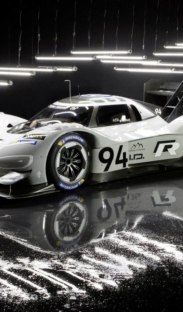 Электрический спортивный автомобиль Volkswagen ID R Pikes Peak 2018