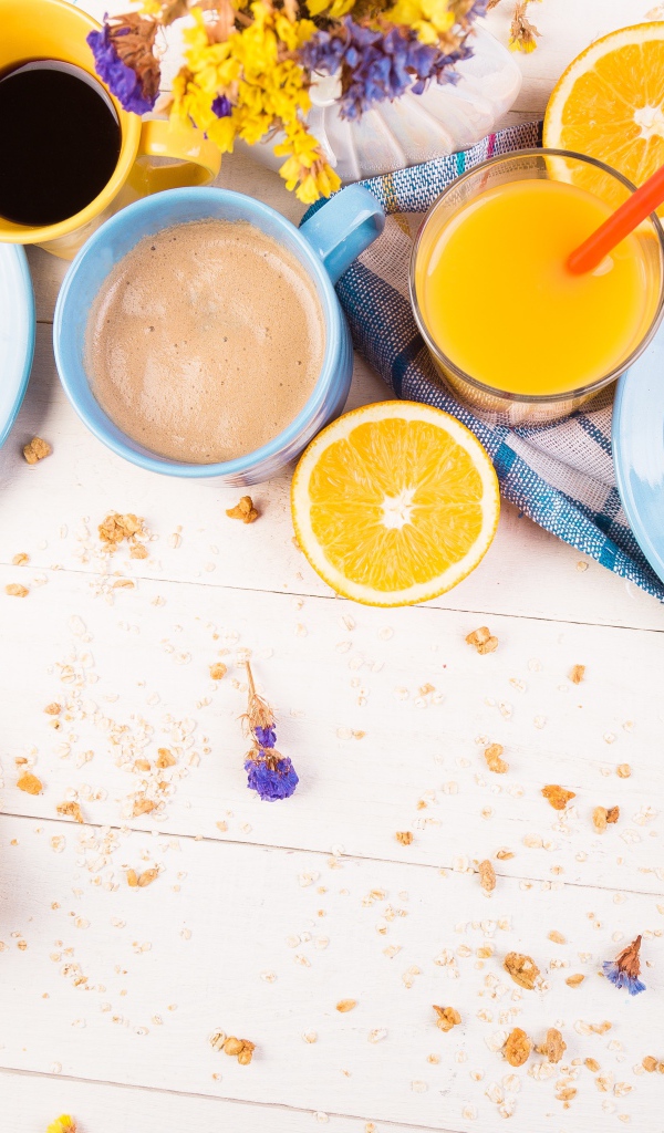 Аппетитный завтрак на столе