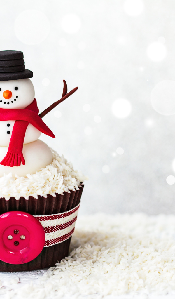 Новогодний капкейк со снеговиком