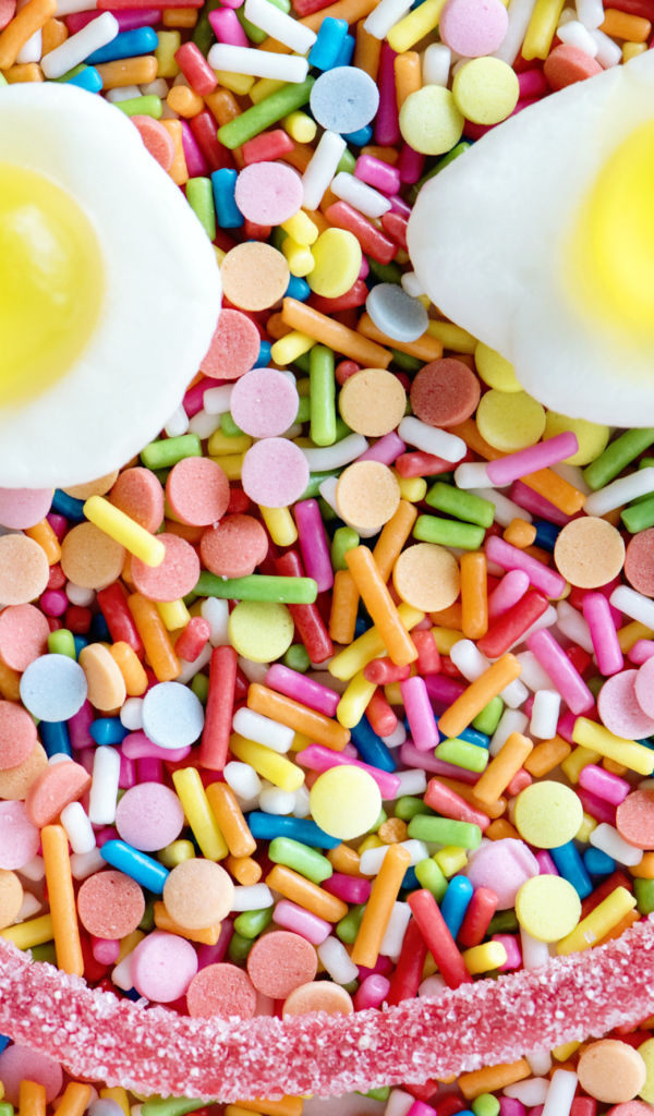 Сладкая улыбка из конфет 