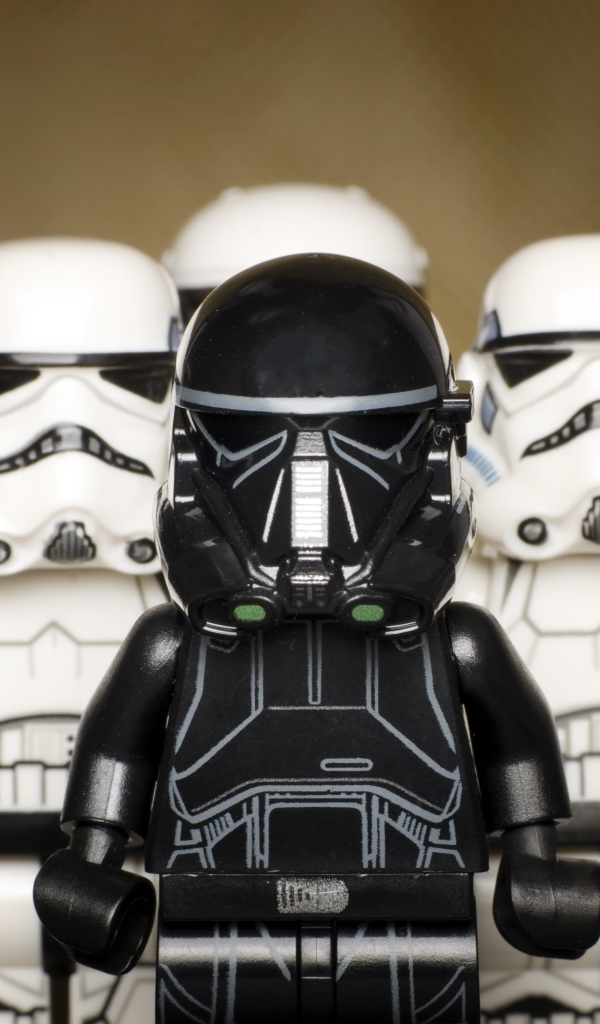 Маленькие фигурки штурмовиков из Звездных войн