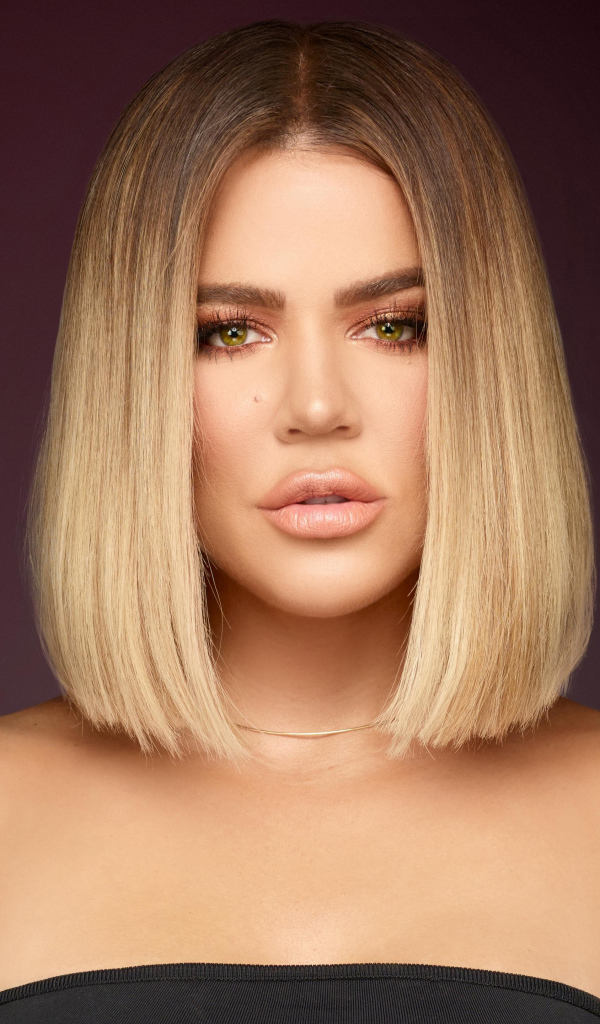 Эффектная девушка модель Хлои Кардашян