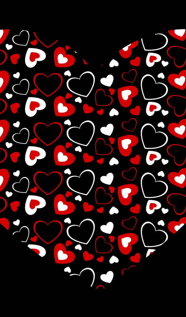 Разноцветное сердце на черном фоне