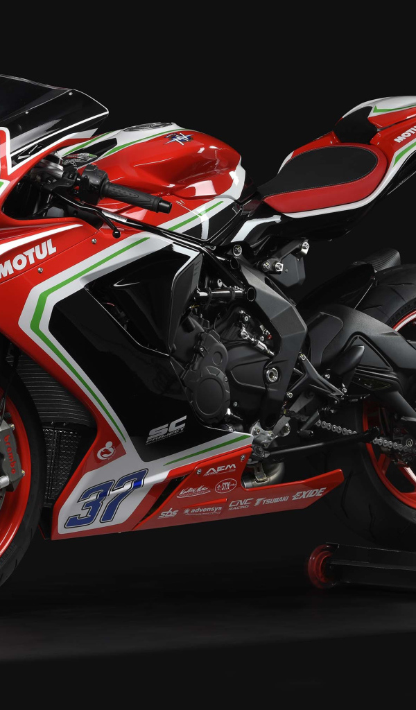 Красный спортивный мотоцикл  Agusta F3 675 RC, 2019 года