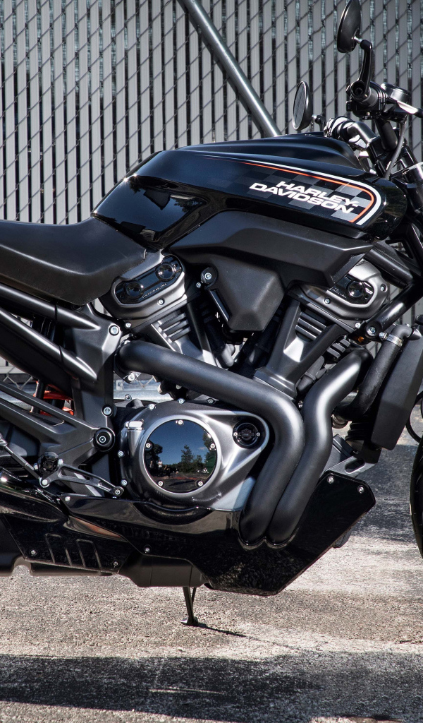 Мотоцикл Harley-Davidson Street Fighter, 2020