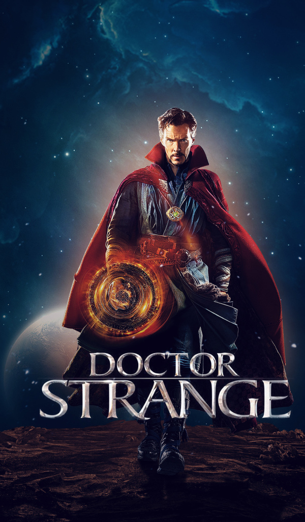 Актер Бенедикт Камбербэтч  в фильме  Доктор Стрэндж