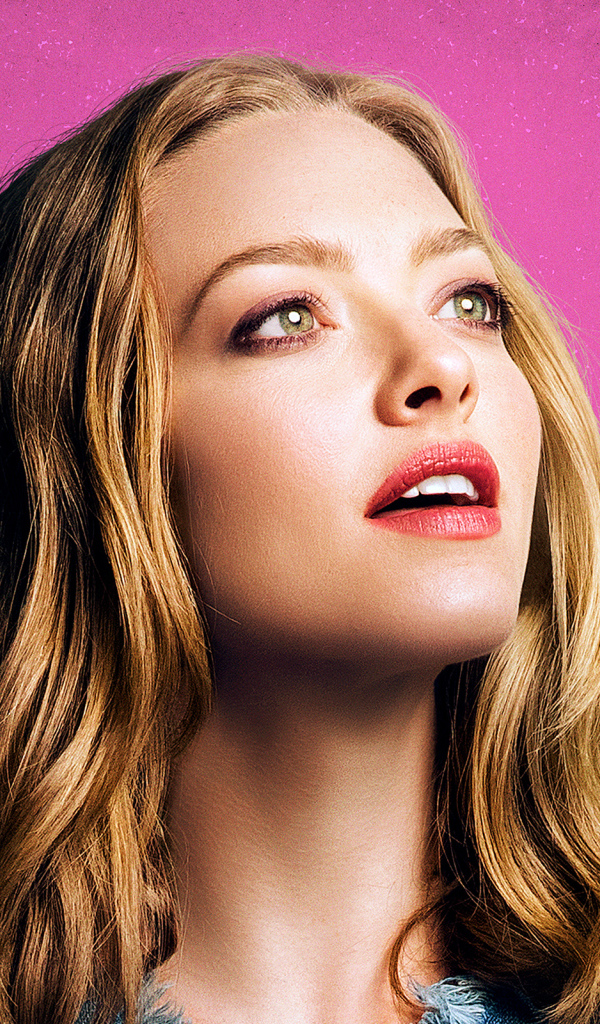 Актриса Аманда Сейфрид в фильме Опасный бизнес, 2018