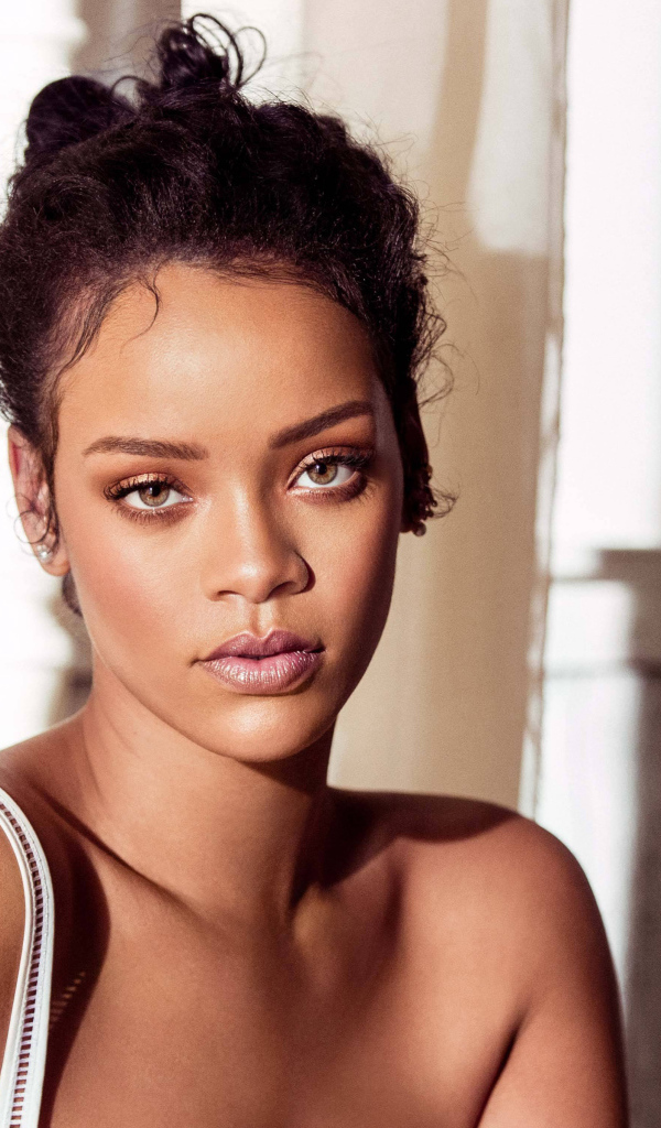 Американская популярная певица Рианна