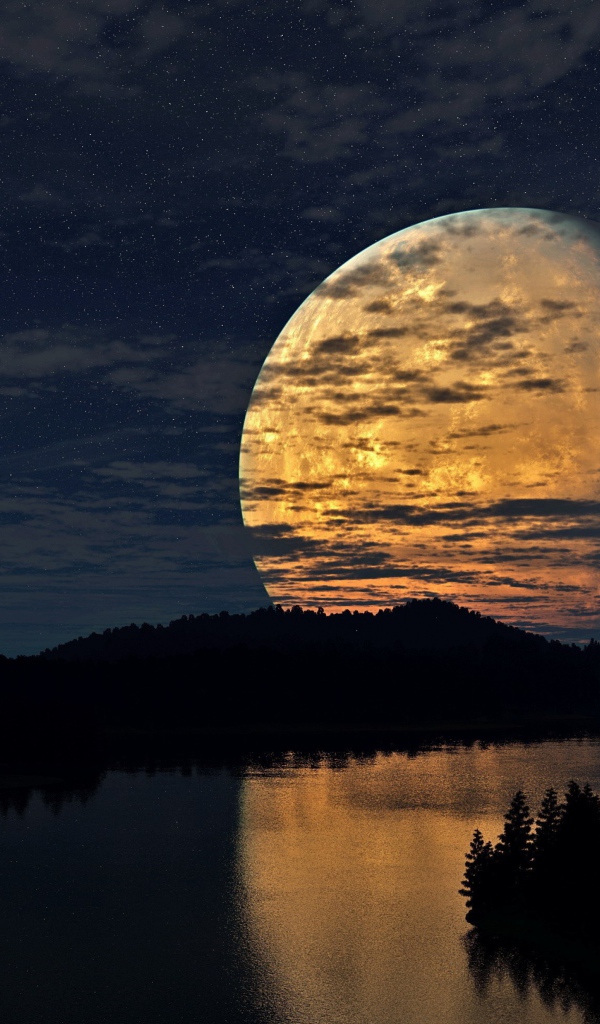 Огромная луна отражается в реке ночью