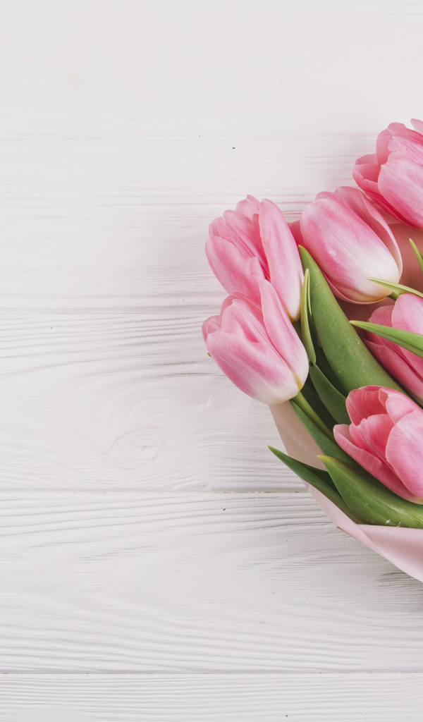 Букет розовых тюльпанов, шаблон для поздравительной открытки