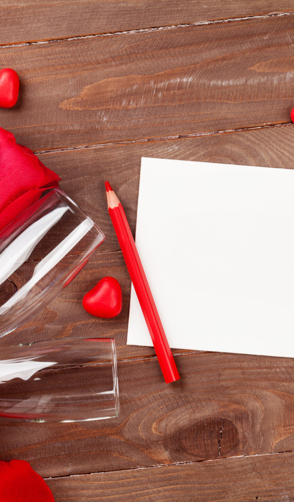 Три розы, два фужера и лист бумаги, шаблон поздравительной открытки