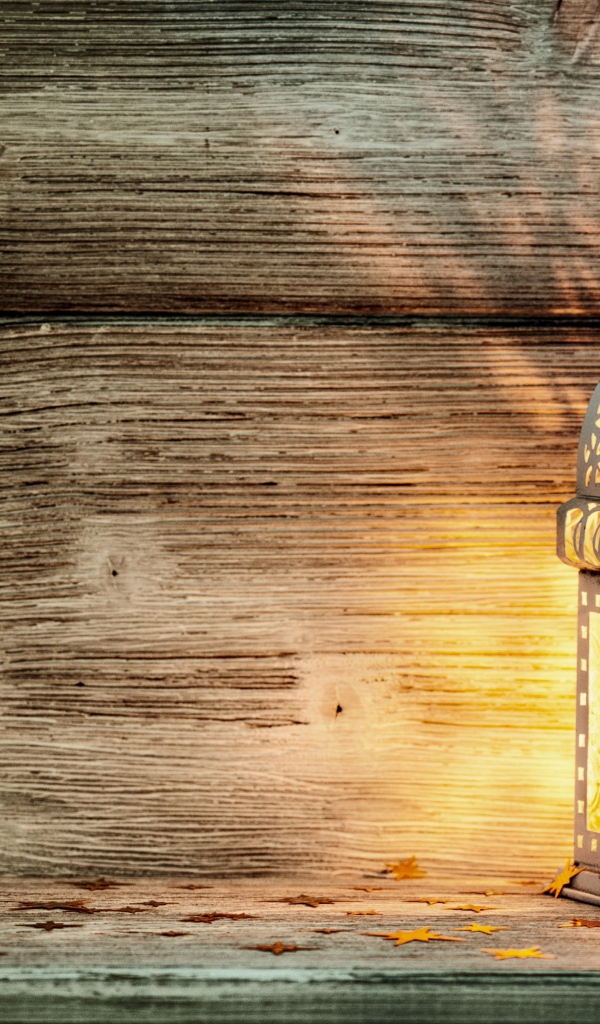 Фонарь и белая снежинка фон для поздравительной открытки на Новый год