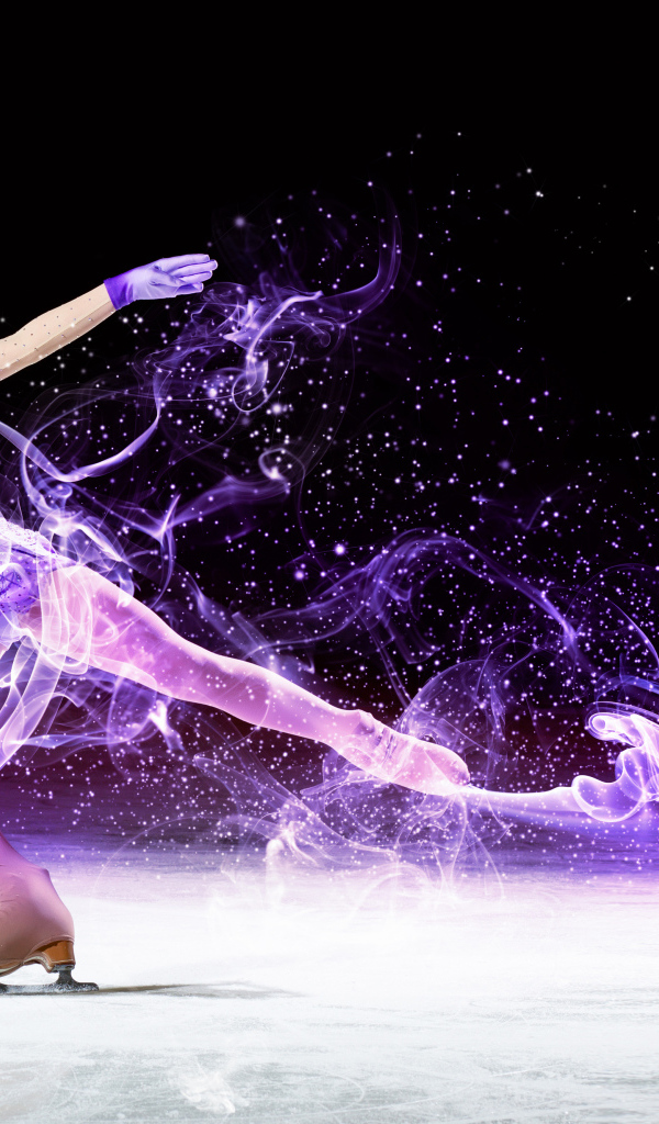 Девочка фигуристка на коньках на льду