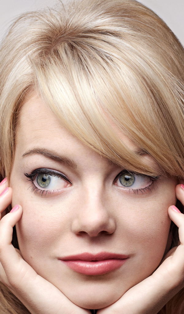 Зеленоглазая блондинка актриса Эмма Стоун