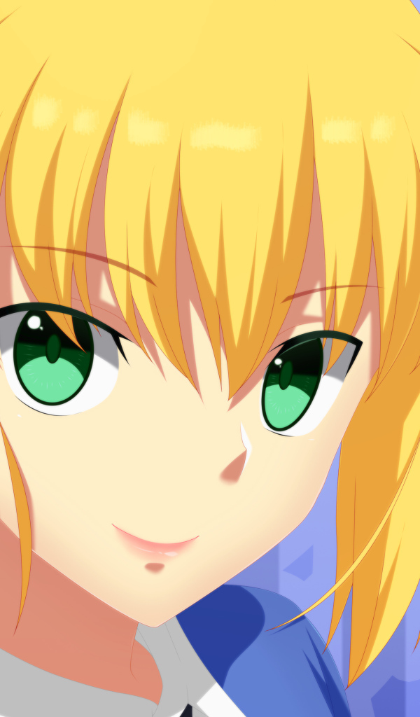 Лицо зеленоглазой девушки аниме с желтыми волосами