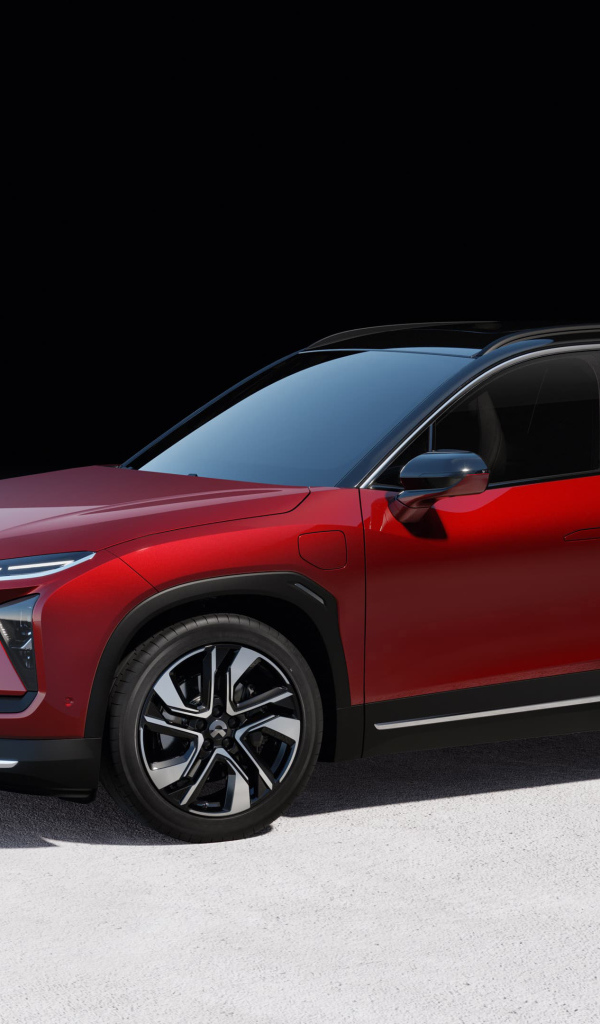 Бордовый автомобиль NIO ES6 2019 года