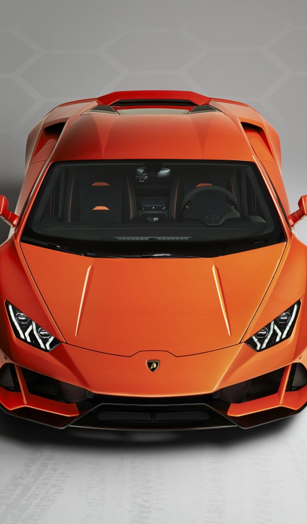 Оранжевый Lamborghini Huracan EVO 2019