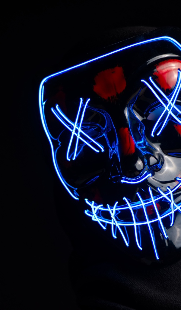 Неоновая маска анонимуса на черном фоне