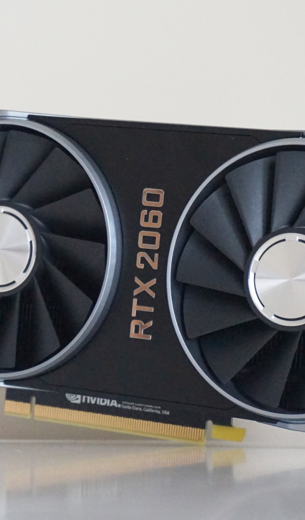 Новая видеокарта Nvidia GeForce RTX 2060 на сером фоне, CES 2019