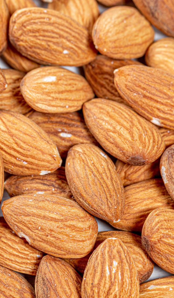 Ядра миндального ореха крупным планом