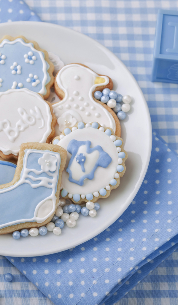 Красивое праздничное печенье с кубиками 