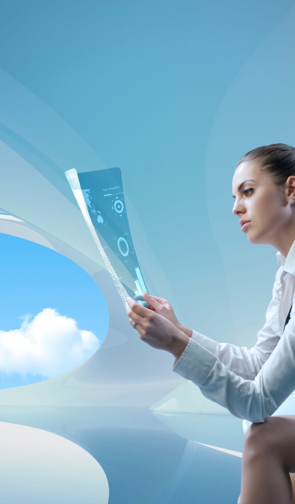 Стильная девушка с электронной газетой 