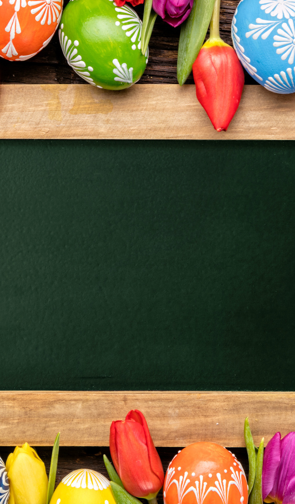 Крашеные яйца с тюльпанами вокруг рамки, шаблон для открытки на праздник Пасха