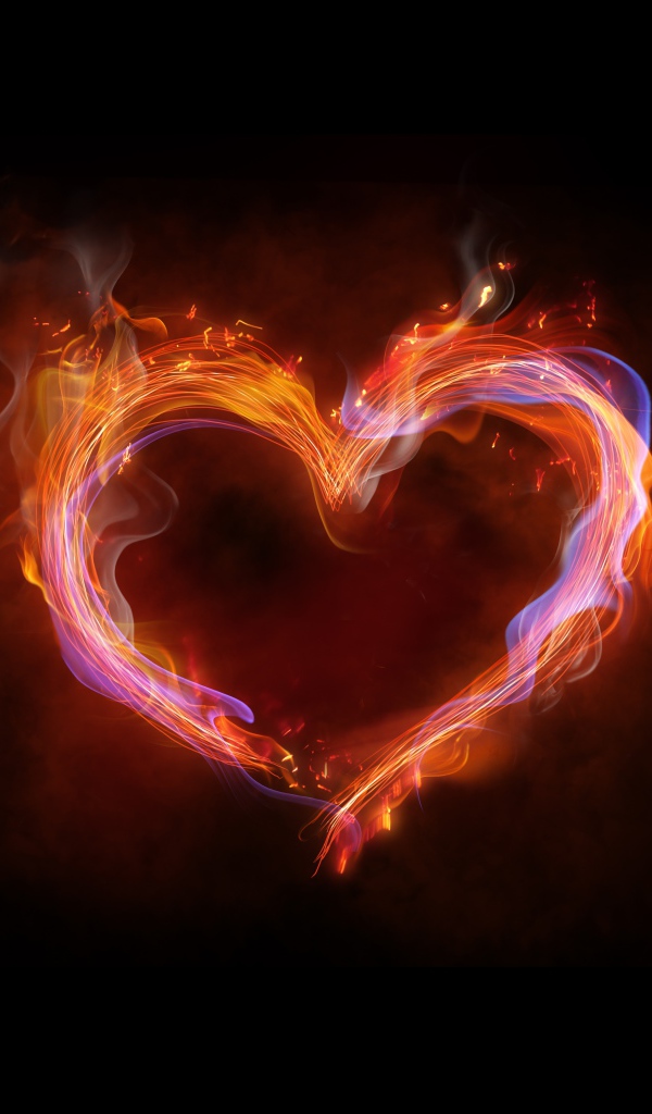 Огненное неоновое сердце на черном фоне