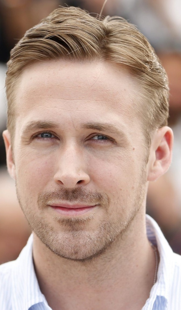 Красивый мужчина, актер Райан Гослинг 