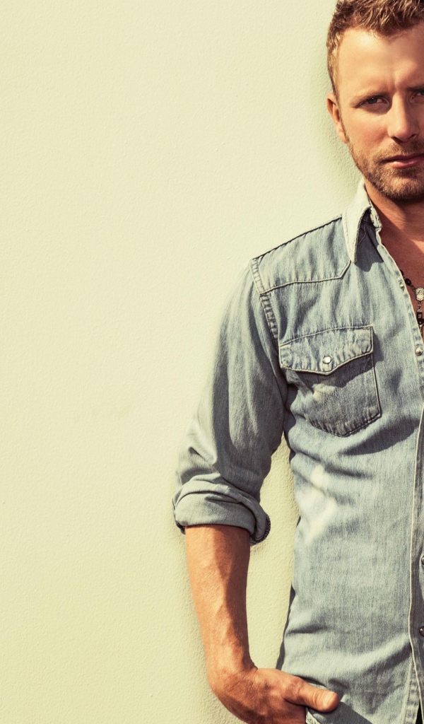 Американский кантри исполнитель Диркс Бентли