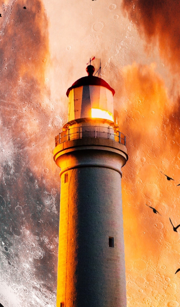 Маяк на фоне огромной луны