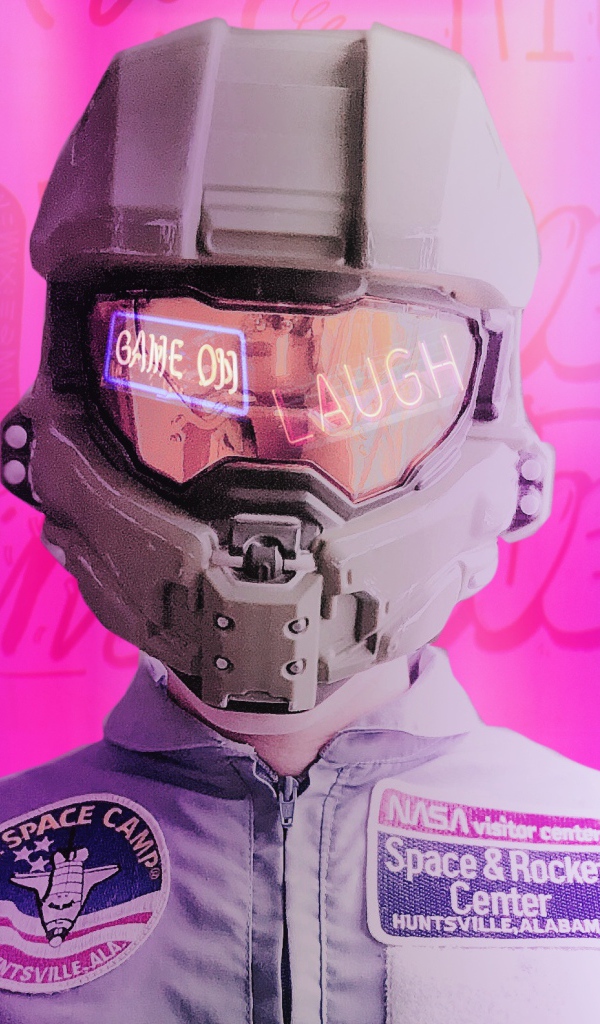 Астронавт NASA в костюме и шлеме