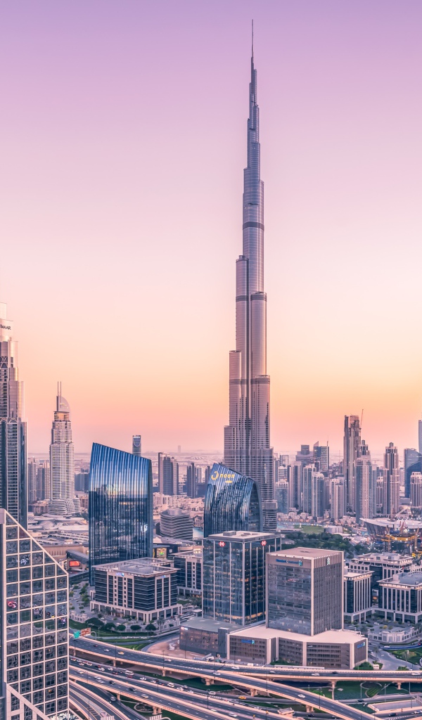 Небоскребы в районе Даунтаун Дубай, ОАЭ