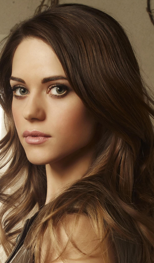 Американская актриса Линдси Фонсека с русыми волосами