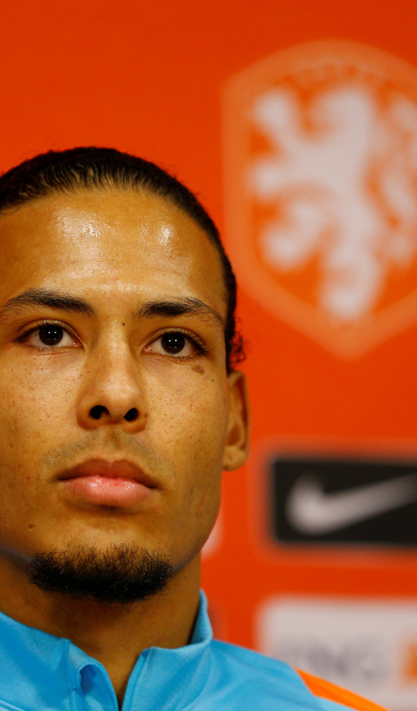 Нидерландский футболист, центральный защитник Вирджил ван Дейк