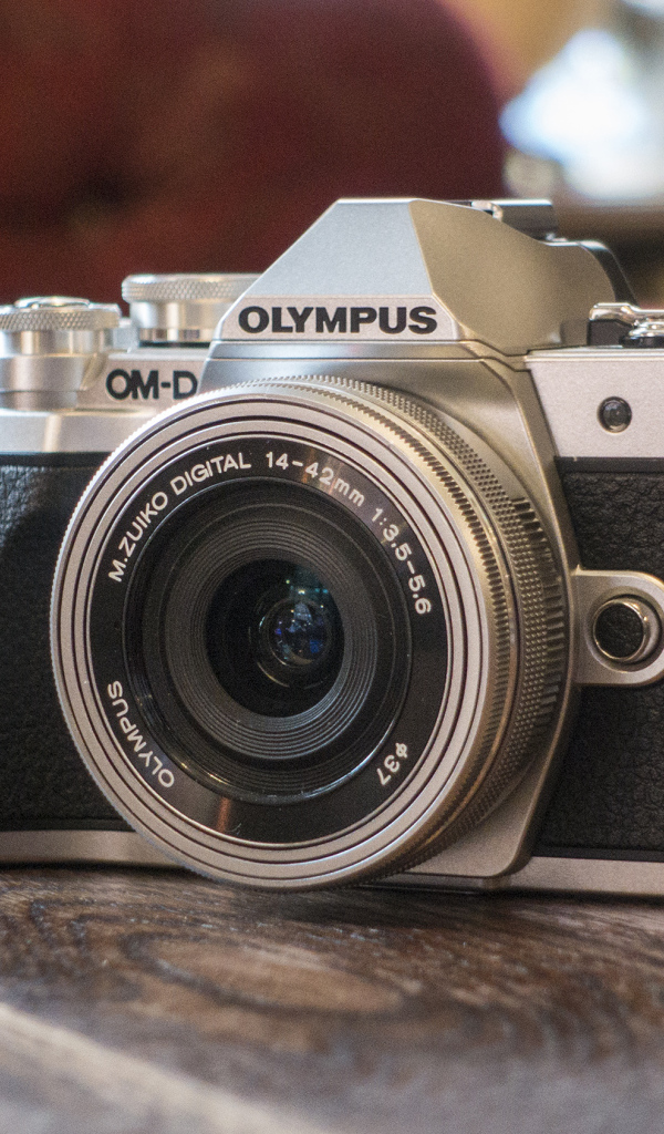 Новый фотоаппарат Olympus OM-D E-M10 Mark III