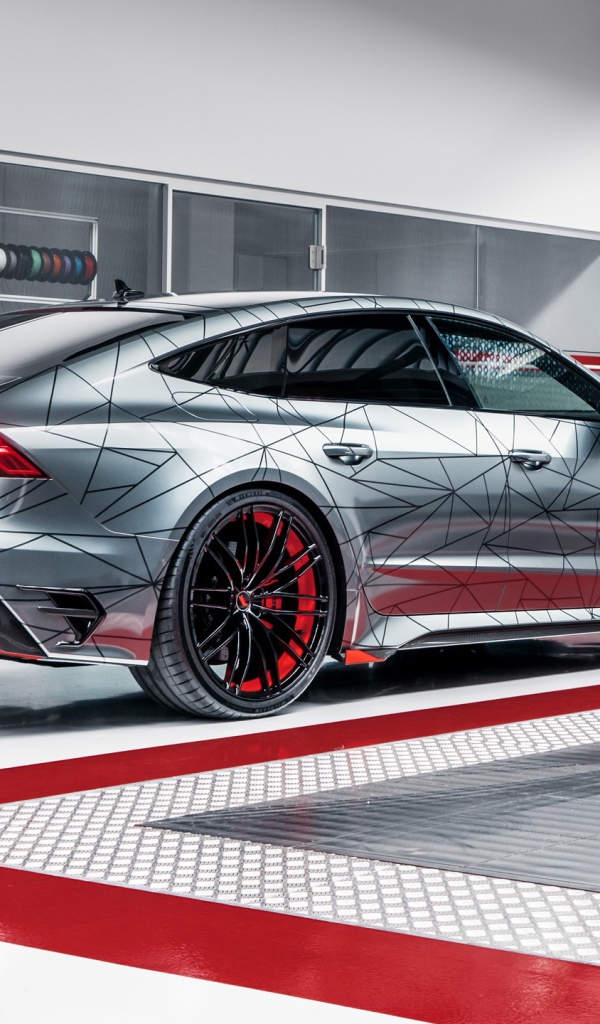 Автомобиль ABT RS7-R 2020 года на техосмотре 