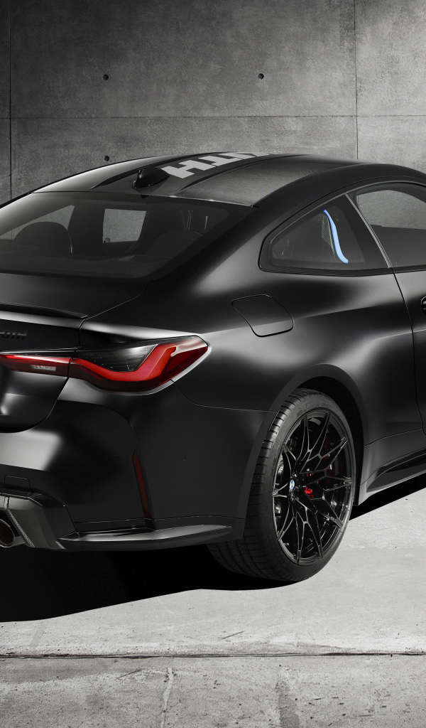 Черный BMW M4 Competition X Kith 2020 года вид сзади