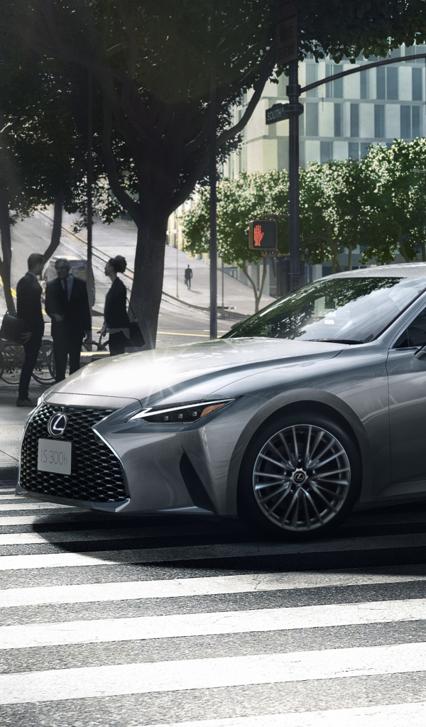 Автомобиль Lexus IS 300h 2021 года в городе