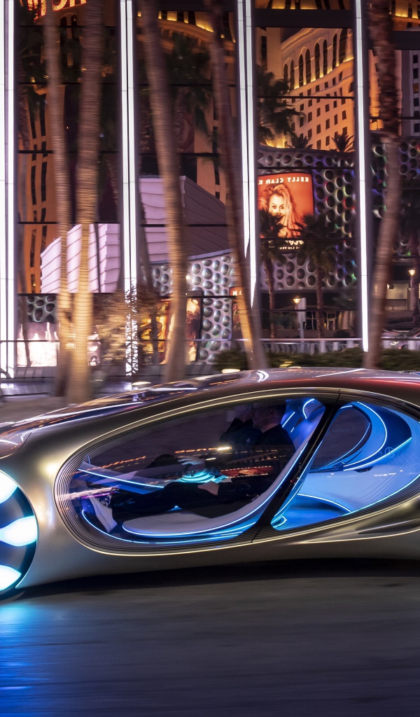 Автомобиль Mercedes-Benz VISION AVTR, 2020 года с неоновыми колесами