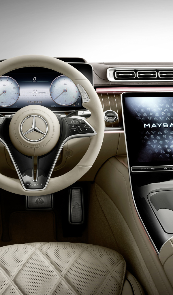 Стильный кожаный салон автомобиля  Mercedes-Maybach S 580,  2021 года