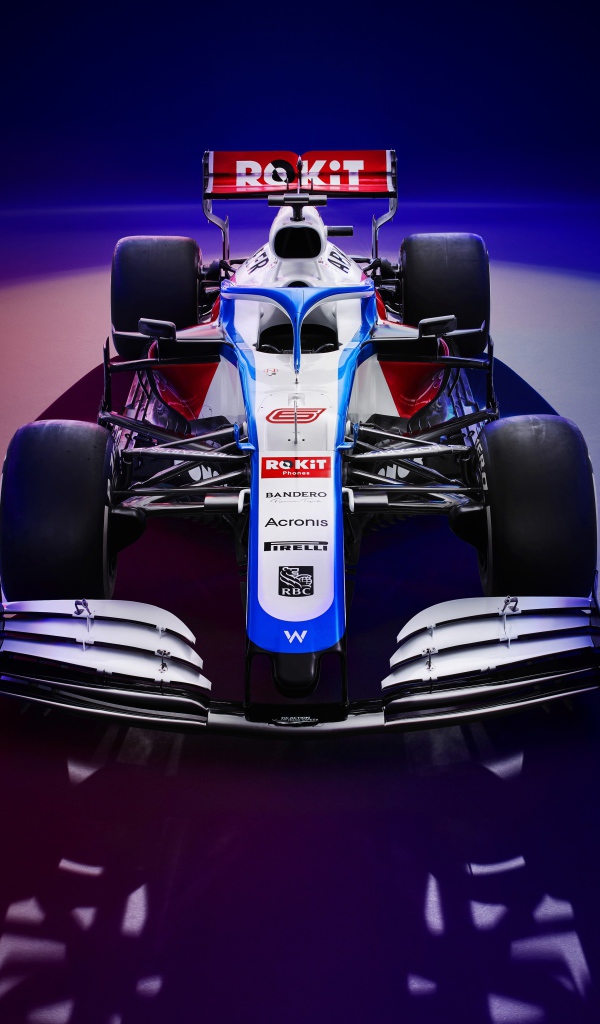 Гоночный автомобиль Williams FW43,  2020 года на синем фоне вид спереди