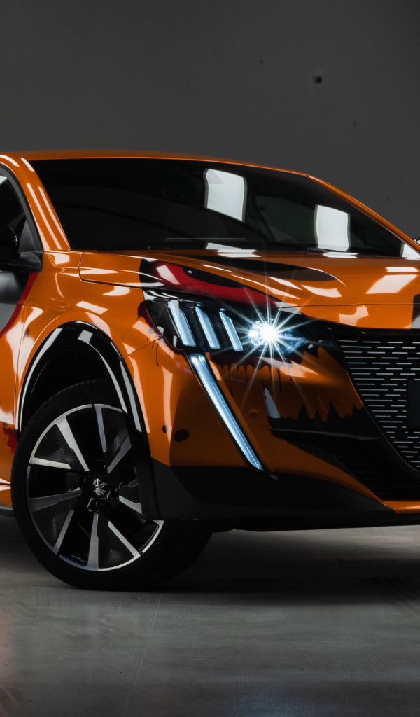 Автомобиль Peugeot E-208 GT, 2020 года