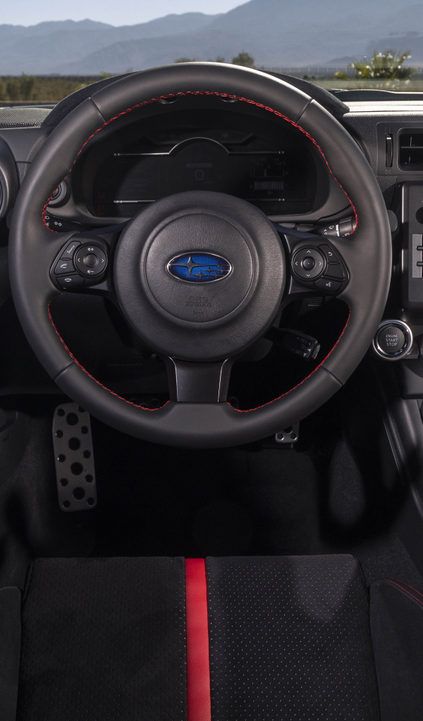 Салон автомобиля subaru brz 2022 года